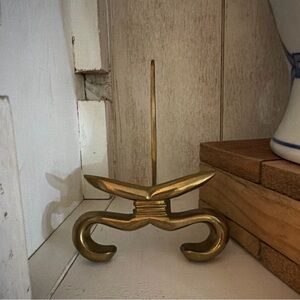 Vintage Brass Easel, photo stand, book stand.